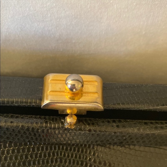 Vintage Elegant Luxury Black Handbag - Picture 3 of 10